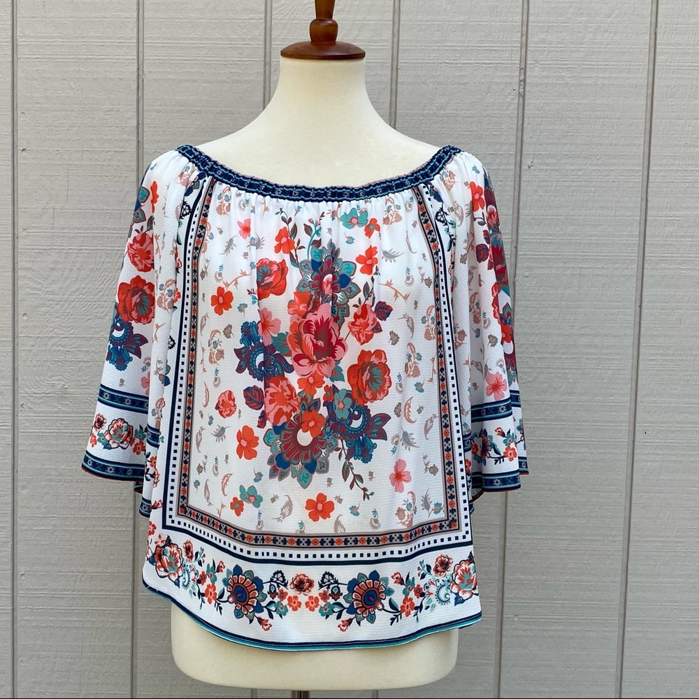 Forever 21 Floral Boho Top in Medium